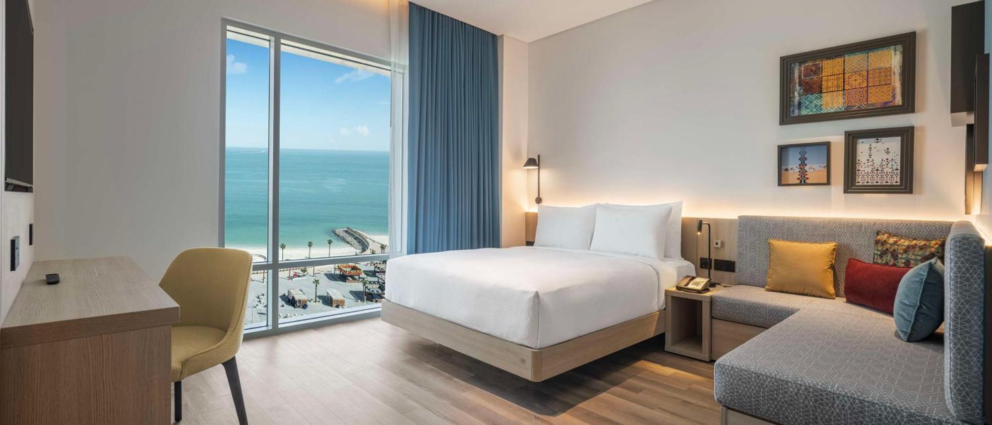 Отель Hampton By Hilton Kuwait Salmiya Кувейт Экстерьер фото